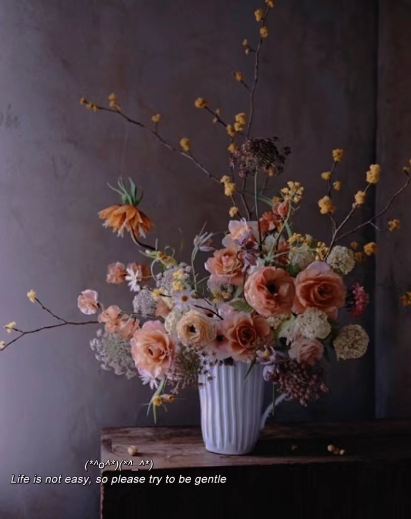 Bud Vase Flower Arrangem