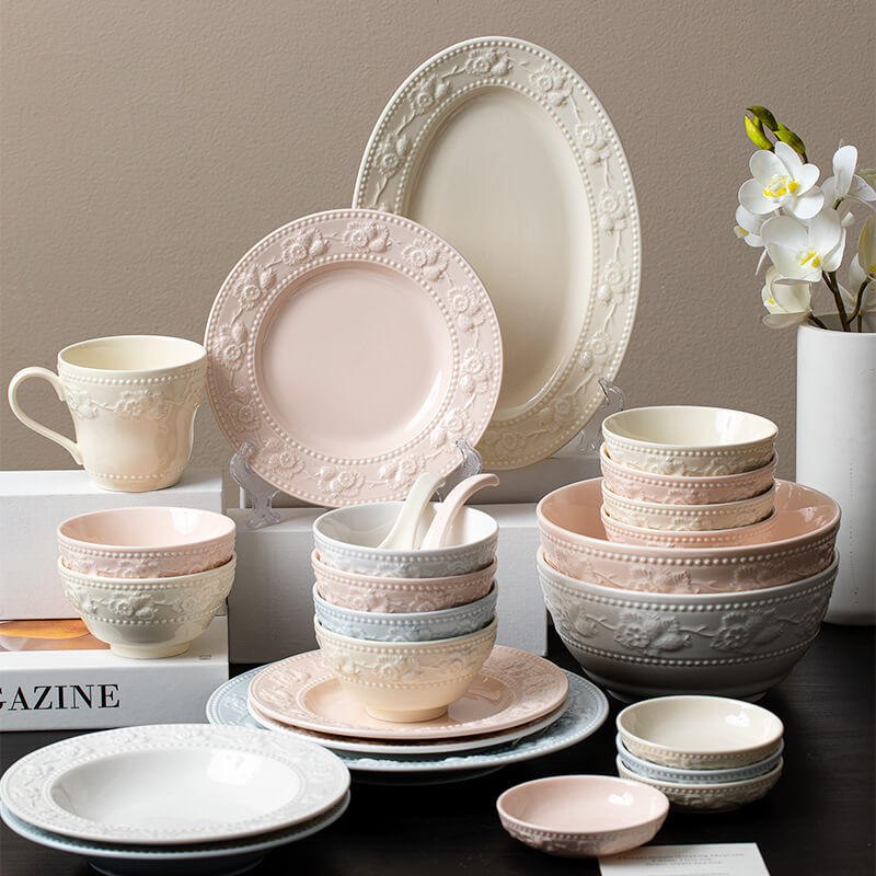 Custom ceramic dinnerware set – premium wholesale tableware for hotels, restaurants, and corporate gifting