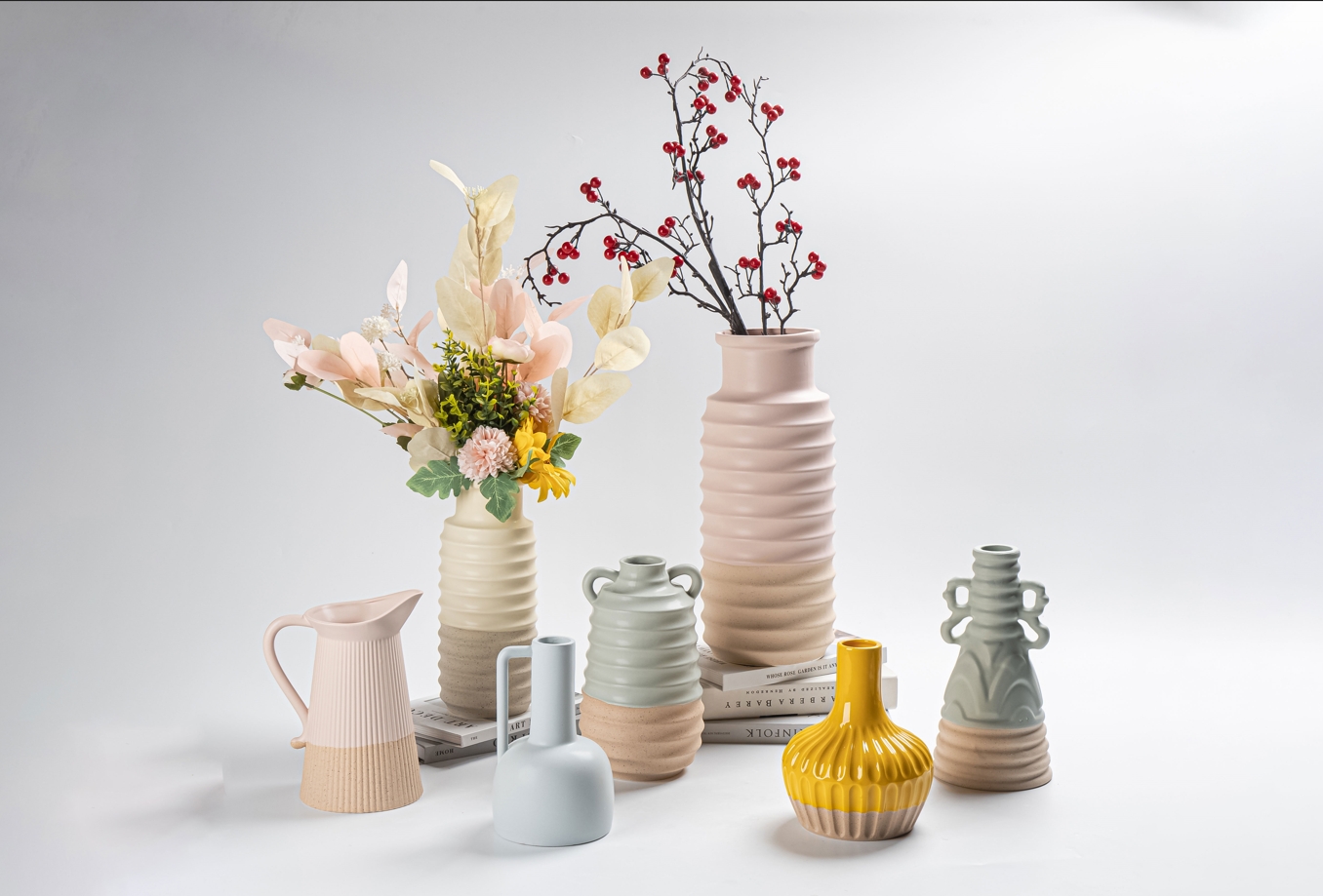 Handmade porcelain vase, recommended for wholesale porcelain vase orders