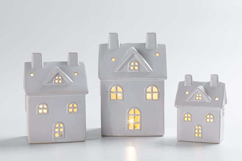 Customizable ceramic Christmas village houses, top choice for Ceramic Christmas Decorations Wholesale