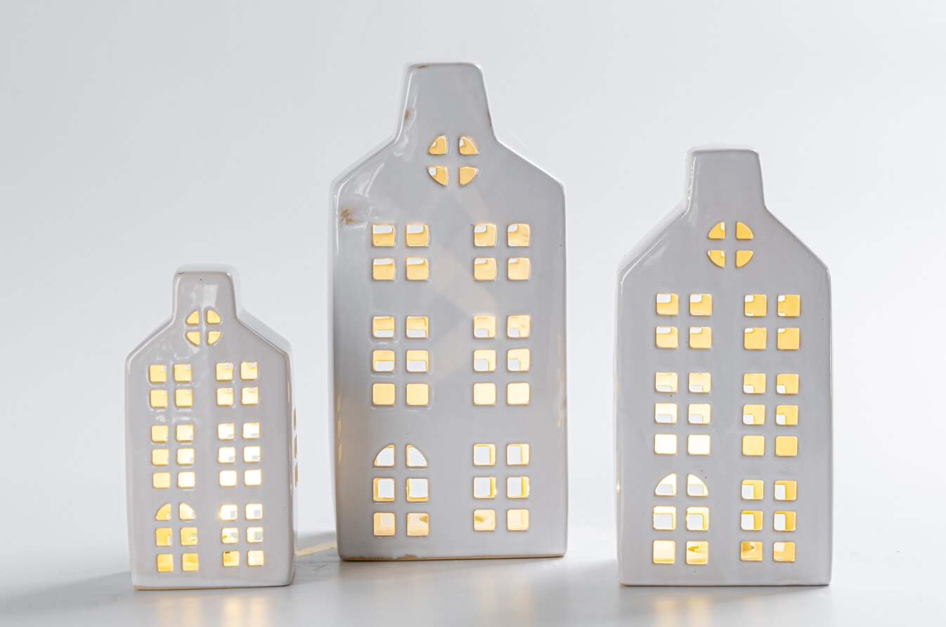 Wholesale Glazed Porcelain Village House