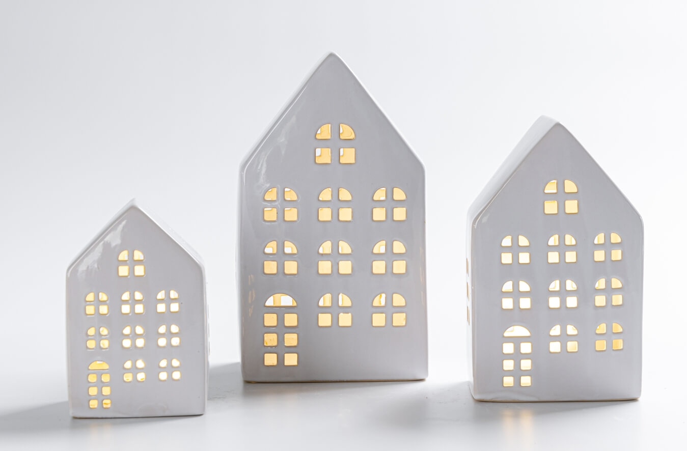 Wholesale Porcelain Village House
