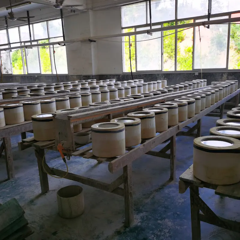 ceramic vase crafting & production slip casting process for uniform vase shaping